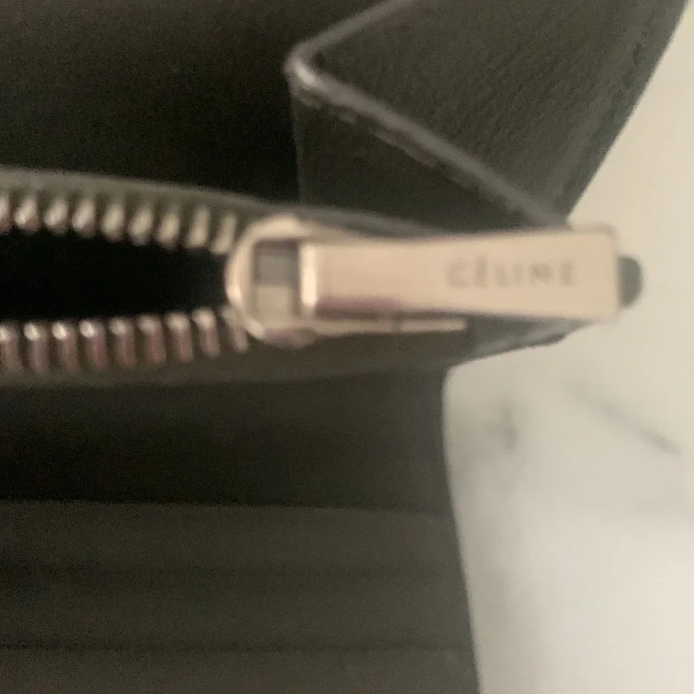 Celine Envelope Wallet Clutch Holds  IPhone 10 (Some wear) - Picture 5 of 10